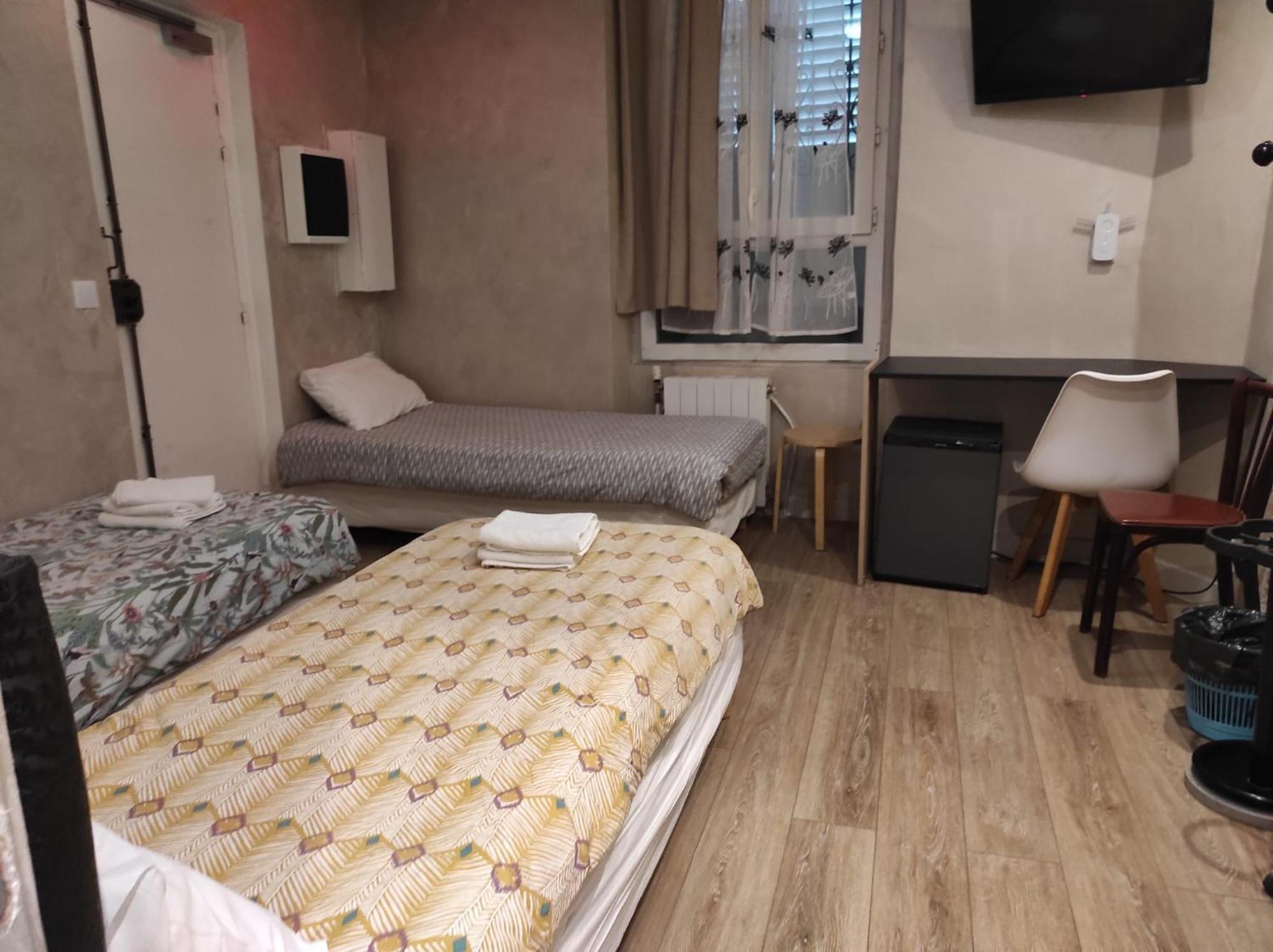 Hotel Clermont Montmartre Paris Luaran gambar
